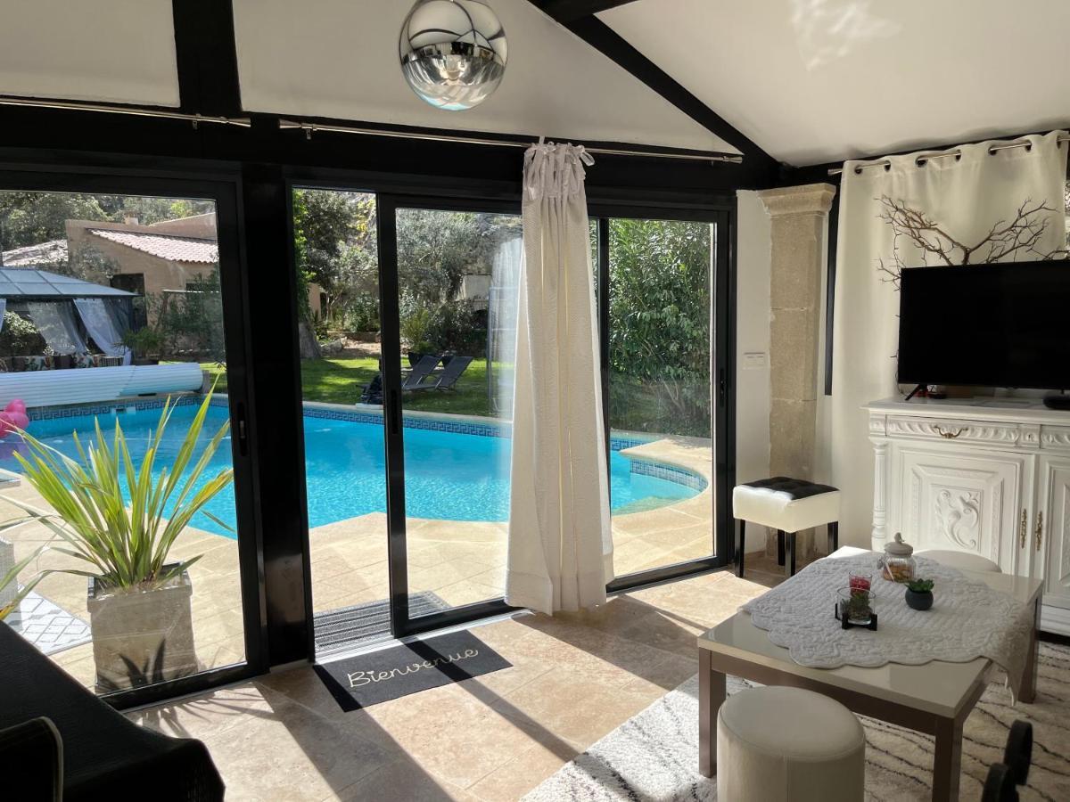 Gite Des Estelles "Axel" Avec Espace Jacuzzi Cavaillon Dış mekan fotoğraf